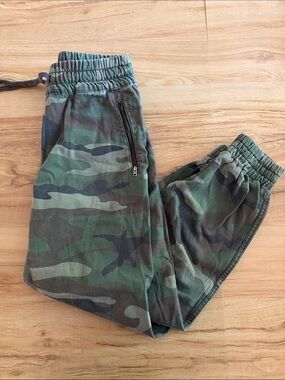 Camouflage Jogger Pants - Green Camo